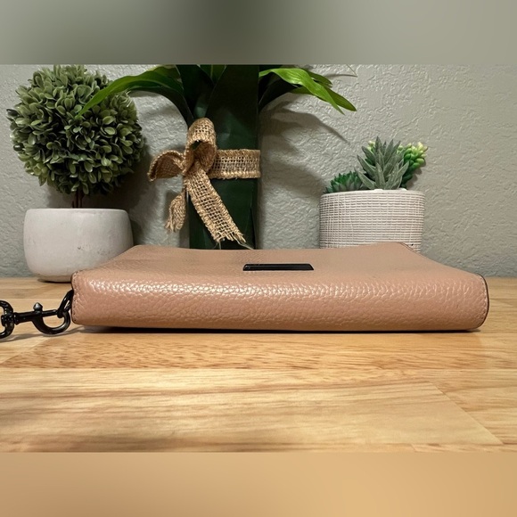 Rebecca Minkoff Tan Leather Wallet/Wristlet - Picture 4 of 13